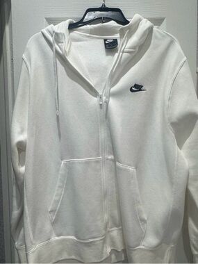 Nike White Zip-Up Hoodie with Black Swoosh